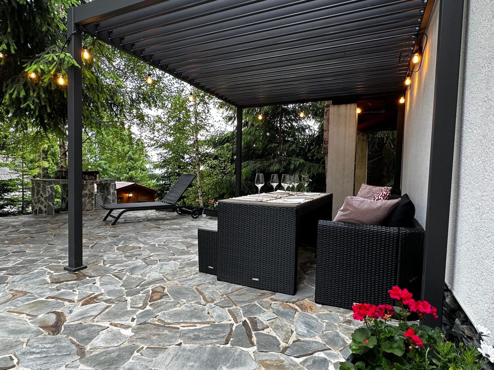 Mountain Chalet - Cabana La Muntele Baisorii Muntele Cacovei  ภายนอก รูปภาพ