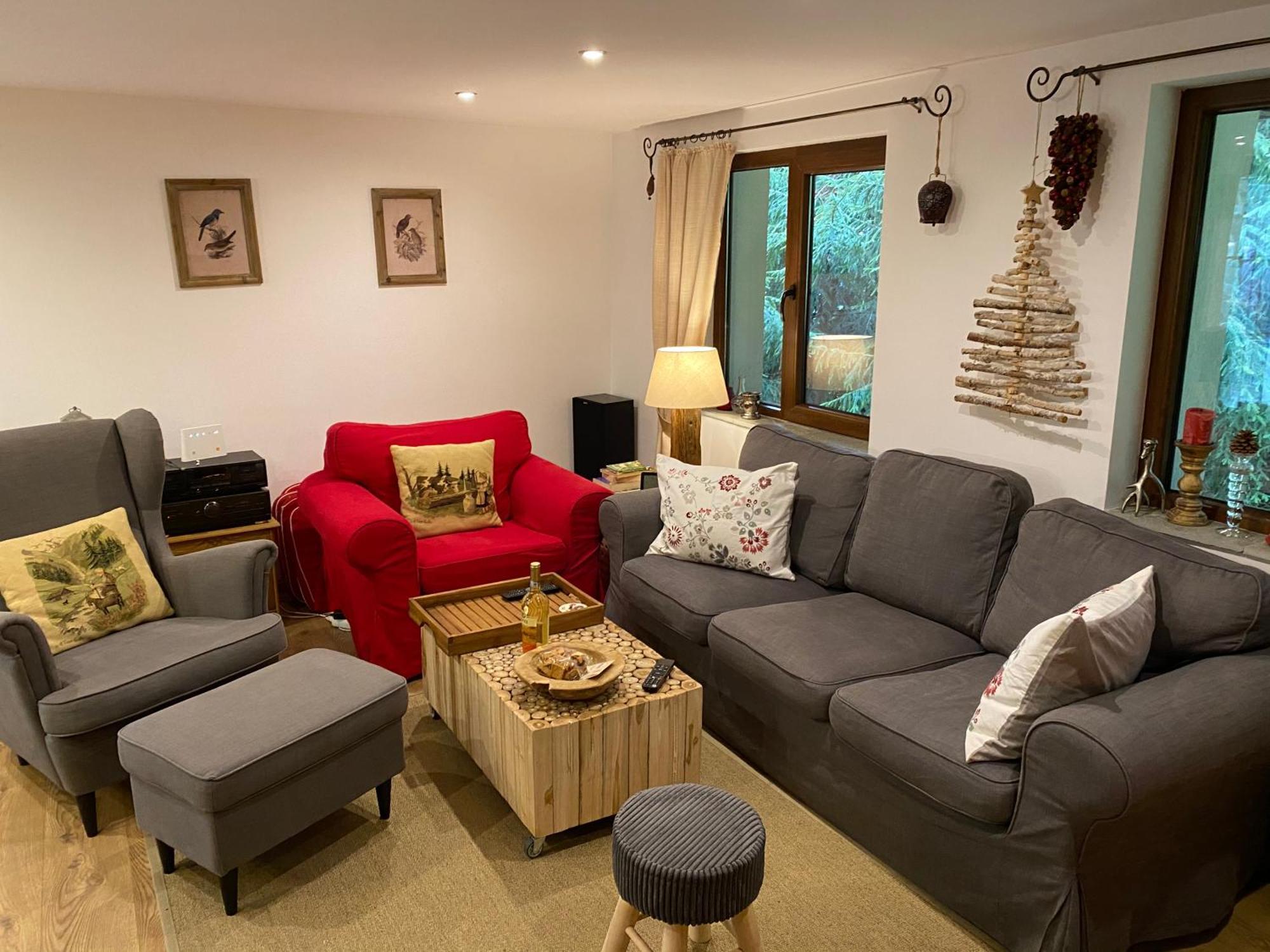 Mountain Chalet - Cabana La Muntele Baisorii Muntele Cacovei  ภายนอก รูปภาพ